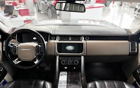 Land Rover Range Rover IV рестайлинг, 2014 год, 3 700 000 рублей, 19 фотография