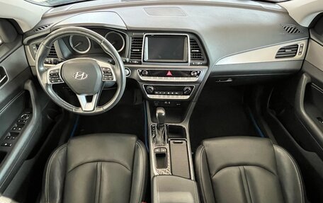 Hyundai Sonata VII, 2019 год, 1 650 000 рублей, 13 фотография