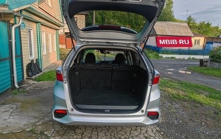 Honda Shuttle II, 2015 год, 1 350 000 рублей, 14 фотография