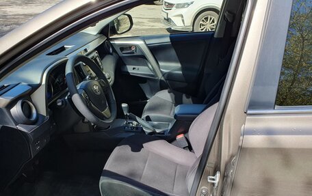 Toyota RAV4, 2014 год, 2 490 000 рублей, 9 фотография