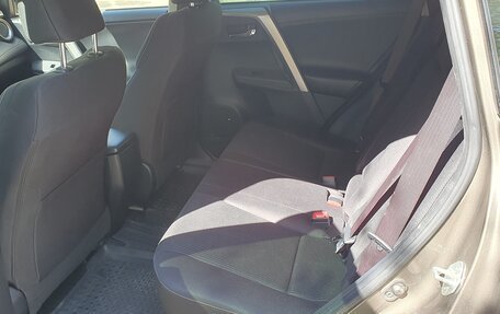Toyota RAV4, 2014 год, 2 490 000 рублей, 11 фотография