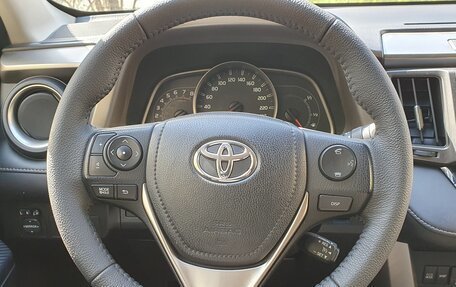 Toyota RAV4, 2014 год, 2 490 000 рублей, 18 фотография
