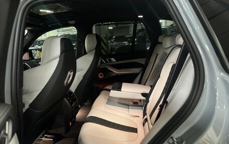BMW X5 M, 2024 год, 22 000 000 рублей, 12 фотография