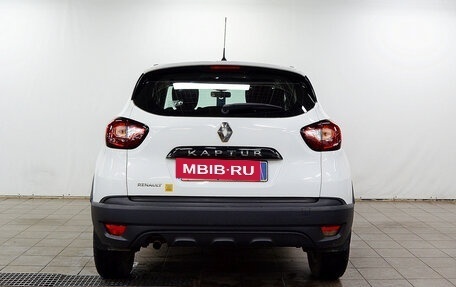Renault Kaptur I рестайлинг, 2017 год, 1 210 000 рублей, 7 фотография