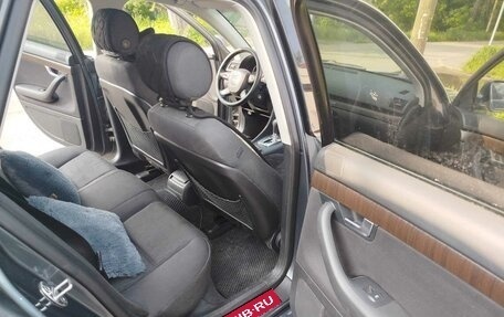 Audi A4, 2006 год, 870 000 рублей, 26 фотография