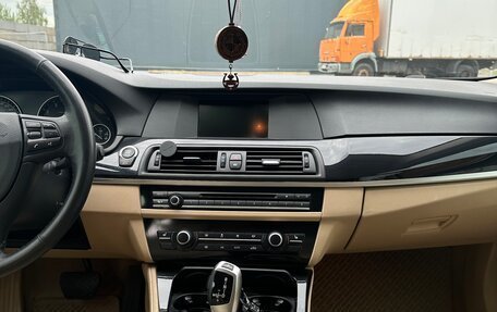 BMW 5 серия, 2012 год, 1 850 000 рублей, 10 фотография