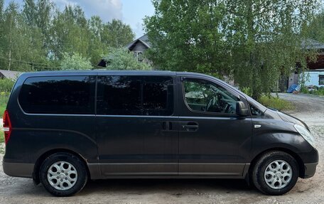 Hyundai H-1 II рестайлинг, 2008 год, 1 150 000 рублей, 5 фотография