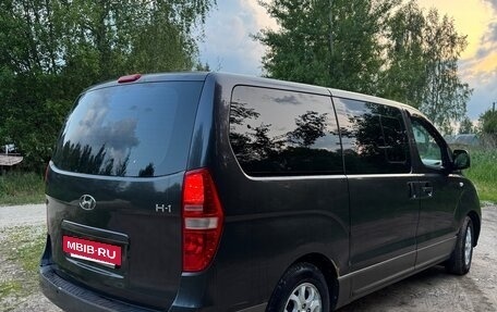 Hyundai H-1 II рестайлинг, 2008 год, 1 150 000 рублей, 4 фотография
