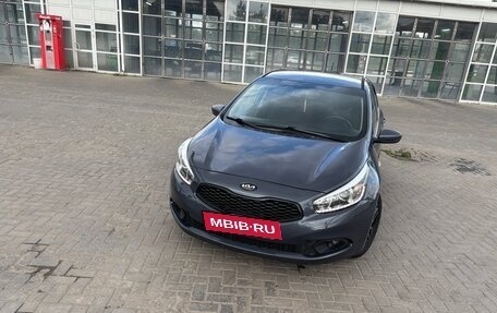 KIA cee'd III, 2013 год, 1 200 000 рублей, 2 фотография