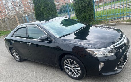 Toyota Camry, 2018 год, 3 520 000 рублей, 9 фотография