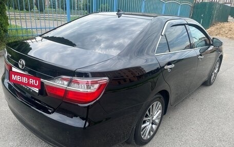 Toyota Camry, 2018 год, 3 520 000 рублей, 10 фотография