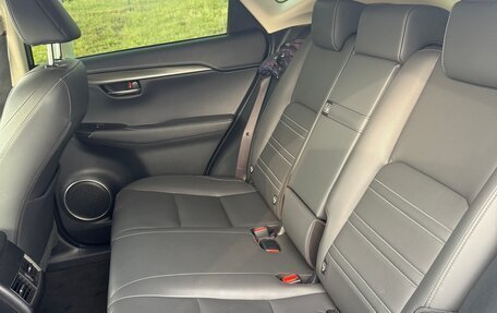 Lexus NX I, 2017 год, 3 590 000 рублей, 19 фотография