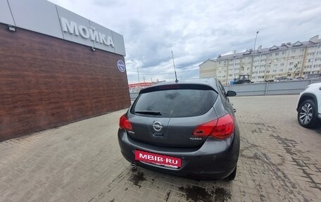 Opel Astra J, 2012 год, 790 000 рублей, 2 фотография