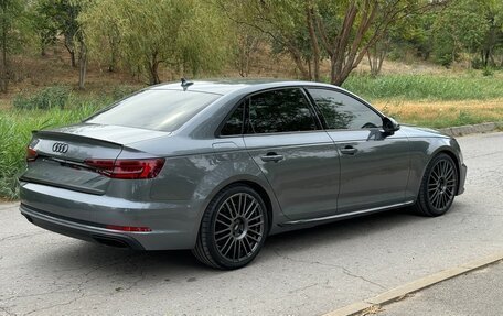 Audi A4, 2019 год, 2 400 000 рублей, 6 фотография