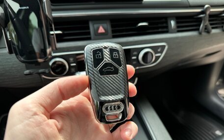 Audi A4, 2019 год, 2 400 000 рублей, 19 фотография