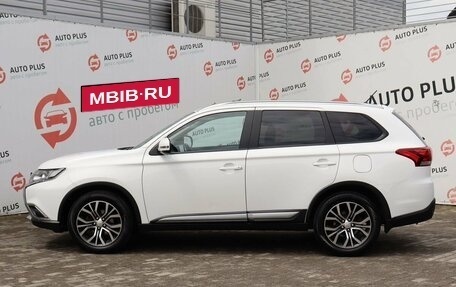 Mitsubishi Outlander III рестайлинг 3, 2015 год, 1 439 000 рублей, 4 фотография