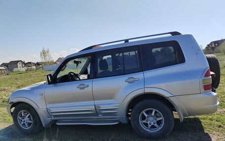 Mitsubishi Montero III, 2002 год, 1 000 000 рублей, 3 фотография