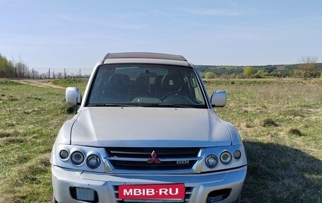 Mitsubishi Montero III, 2002 год, 1 000 000 рублей, 9 фотография