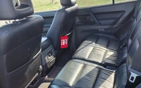 Mitsubishi Montero III, 2002 год, 1 000 000 рублей, 4 фотография