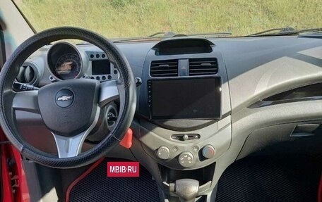Chevrolet Spark III, 2011 год, 750 000 рублей, 7 фотография
