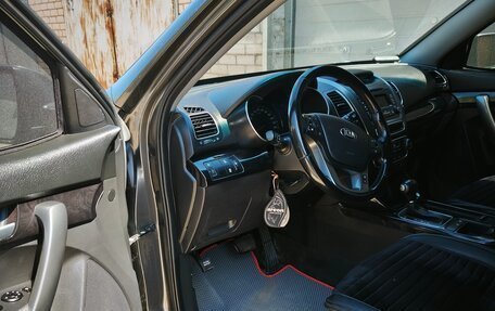 KIA Sorento II рестайлинг, 2015 год, 1 806 000 рублей, 6 фотография