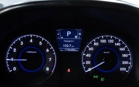 Hyundai Solaris II рестайлинг, 2011 год, 749 000 рублей, 12 фотография