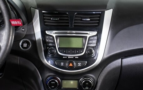 Hyundai Solaris II рестайлинг, 2011 год, 749 000 рублей, 14 фотография