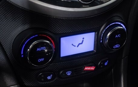 Hyundai Solaris II рестайлинг, 2011 год, 749 000 рублей, 18 фотография