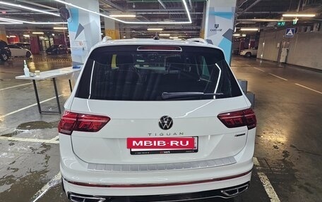 Volkswagen Tiguan II, 2021 год, 3 499 000 рублей, 6 фотография