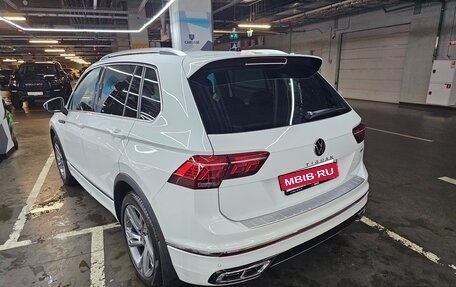Volkswagen Tiguan II, 2021 год, 3 499 000 рублей, 5 фотография