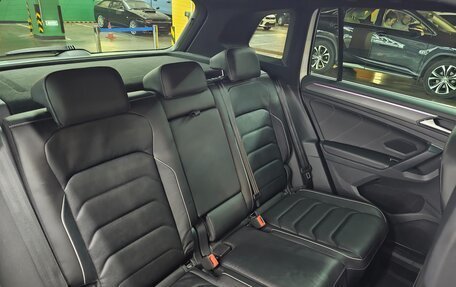 Volkswagen Tiguan II, 2021 год, 3 499 000 рублей, 19 фотография