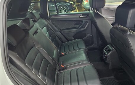Volkswagen Tiguan II, 2021 год, 3 499 000 рублей, 18 фотография
