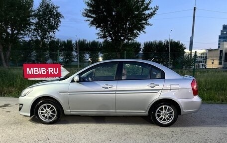 Hyundai Verna II, 2010 год, 620 000 рублей, 3 фотография