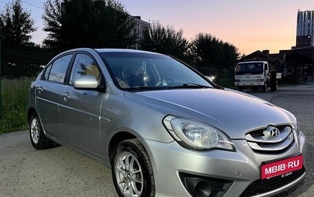 Hyundai Verna II, 2010 год, 620 000 рублей, 6 фотография