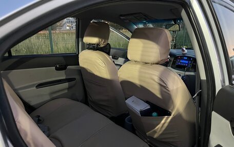 Hyundai Verna II, 2010 год, 620 000 рублей, 16 фотография