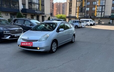 Toyota Prius, 2010 год, 860 000 рублей, 12 фотография