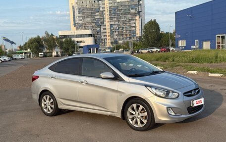 Hyundai Solaris II рестайлинг, 2012 год, 630 000 рублей, 4 фотография