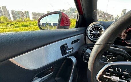Mercedes-Benz A-Класс, 2019 год, 3 200 000 рублей, 12 фотография