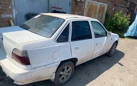 Daewoo Nexia I рестайлинг, 1995 год, 50 000 рублей, 4 фотография