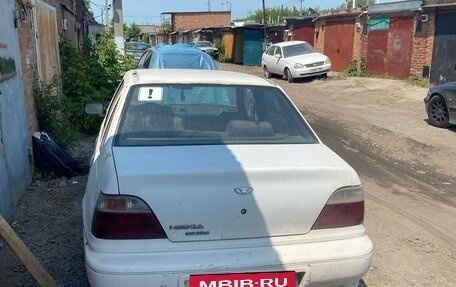Daewoo Nexia I рестайлинг, 1995 год, 50 000 рублей, 2 фотография