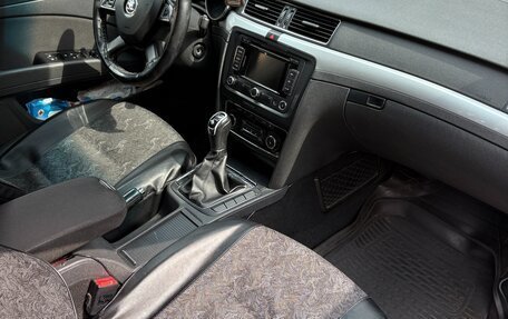 Skoda Superb III рестайлинг, 2013 год, 1 500 000 рублей, 13 фотография