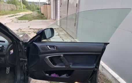 Subaru Legacy IV, 2005 год, 800 000 рублей, 7 фотография