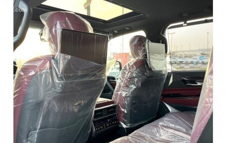 Lexus LX, 2023 год, 17 892 000 рублей, 14 фотография