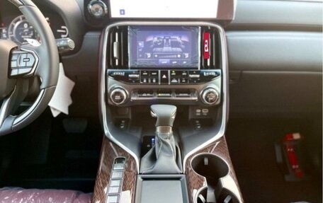Lexus LX, 2023 год, 17 892 000 рублей, 8 фотография