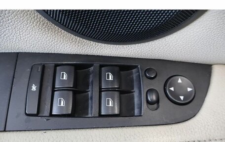 BMW 3 серия, 2009 год, 950 000 рублей, 12 фотография