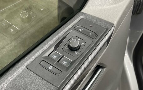 Volkswagen California T6, 2020 год, 7 800 000 рублей, 15 фотография