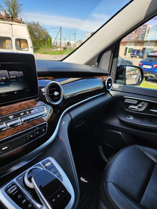 Mercedes-Benz V-Класс W447, 2017 год, 4 140 000 рублей, 11 фотография