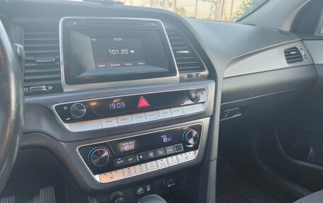 Hyundai Sonata VII, 2017 год, 1 300 000 рублей, 12 фотография