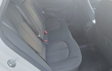 Hyundai Sonata VII, 2017 год, 1 300 000 рублей, 10 фотография
