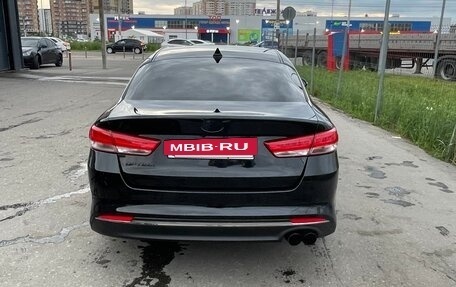 KIA Optima IV, 2017 год, 2 400 000 рублей, 7 фотография